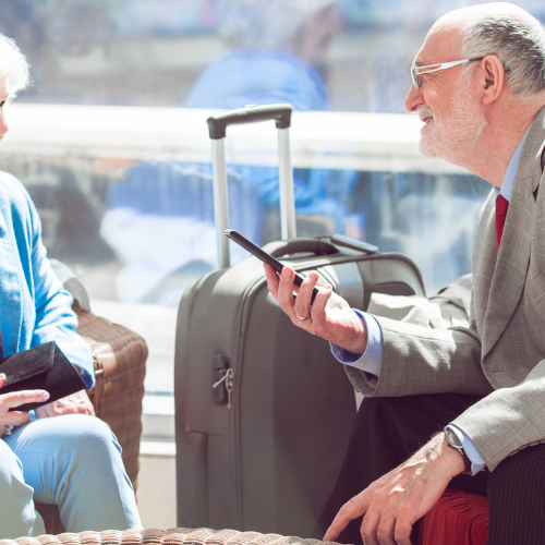 Anziani in vacanza: come organizzarsi al meglio