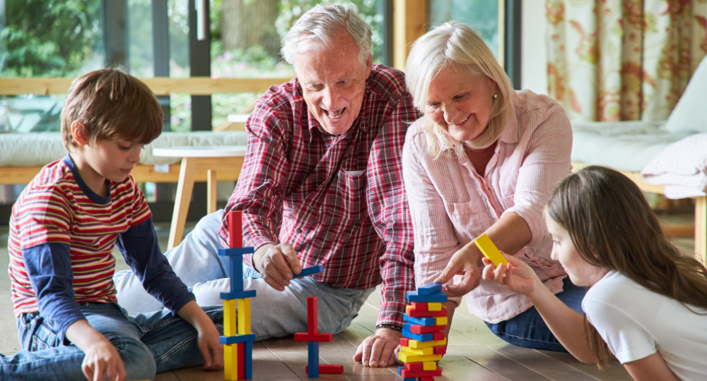 Festa dei nonni e degli anziani: l'importanza di prendersi cura di loro